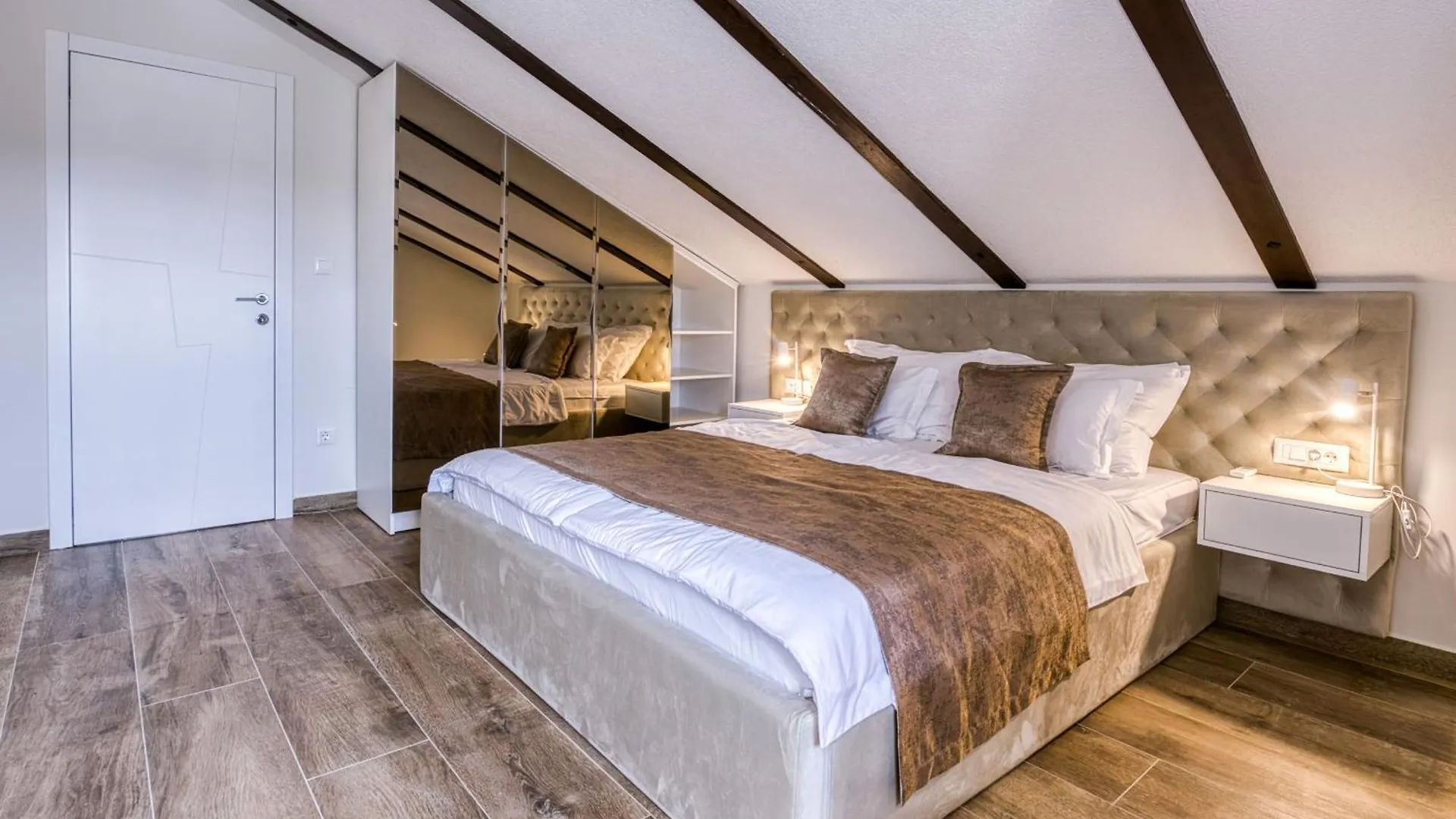 Villa Marta Zadarvillas Poljica-Brig 0*,
